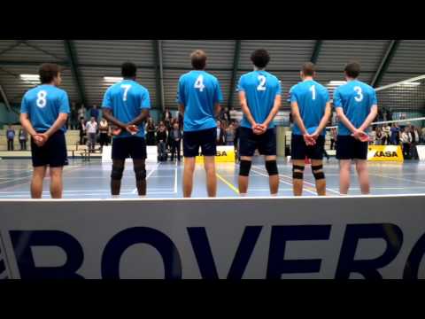 Geeft ie zijn vlagster nou een standje?