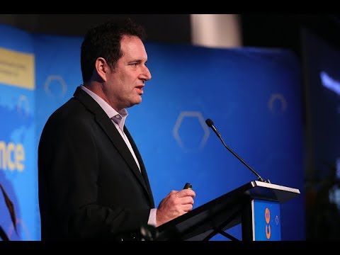 Where Does Artificial Intelligence Fit in the Classroom? Keynote by Hod Lipson Where Does Artificial Intelligence Fit in the Classroom? Keynote by Hod Lipson