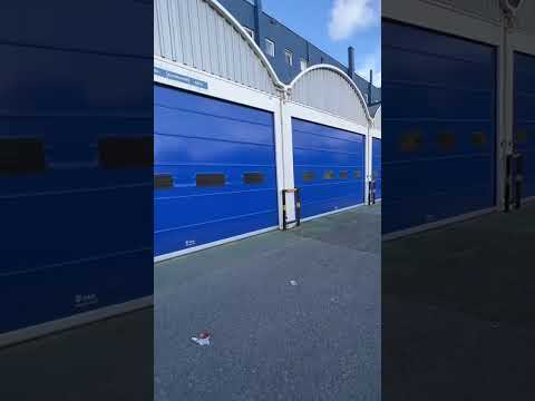 high speed roll up doors designed for warehouses, logistics centers and industrial facilities
