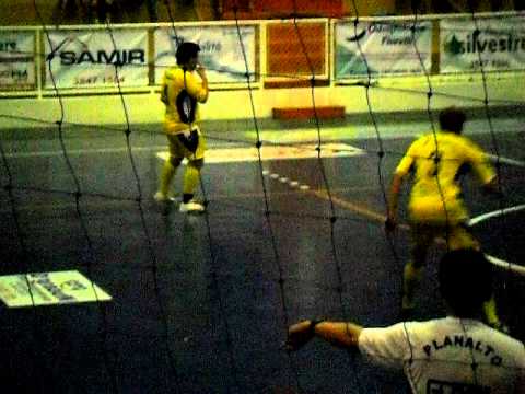 AMISTOSO: AMPERE X PLANALTO