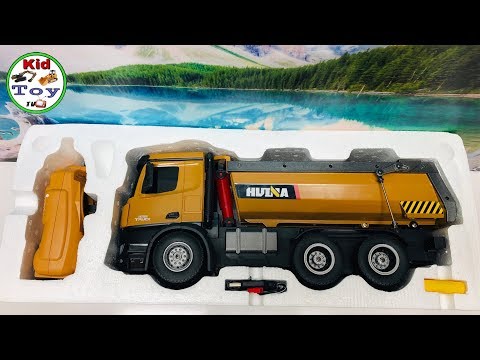 rc truck scania gets unboxed