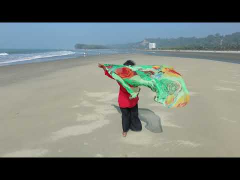 Sharmin flies in privet beach