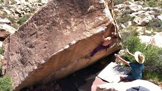 Video thumbnail of Nut Dragger, V9. Red Rocks