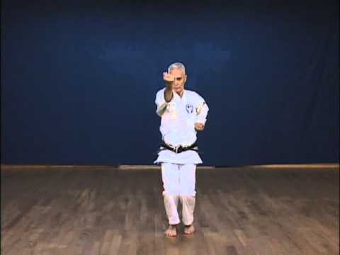 Jiro Otsuka sensei - Pinan Yondan