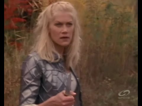 Relic Hunter Catfight and KO - Armed blond villainess easily disarmed and knocked out by Sydney