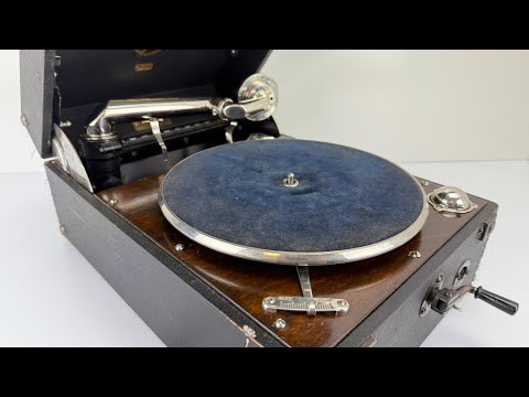 Vintage COLUMBIA Viva-Tonal Grafonola Portable Gramophone No. 202