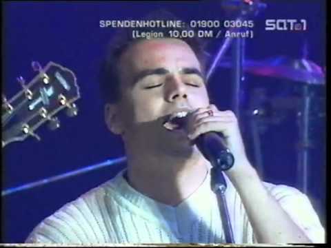 Band ohne Namen - Slipping into You (Live @Charity 2001)