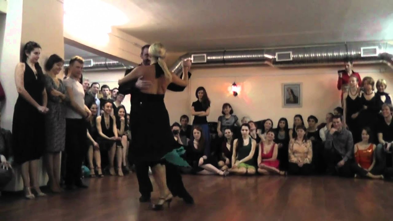 Alejandra Mantinan&Filippo Avignonese milonga.flv