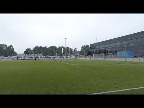 Thuis tegen Achilles. Afgekeurd doelpunt Tijn