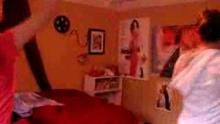 HAKUNA MATATA- Lindsey and Caroline Style!