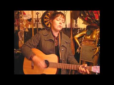 Lianne Hall - On the Hour-Garden Shed Session