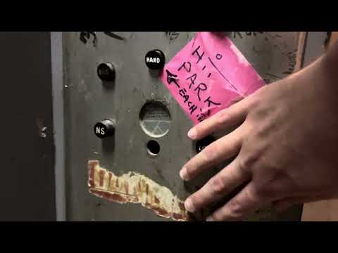 Admiring A 1953 Westinghouse Signal Control Elevator