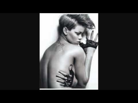 Rihanna Rude Boy vs. Alice in Chains (Dj Topcat Mash up - Remix).