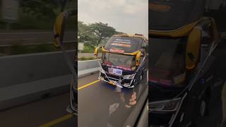 Download lagu Story'WA bus mboiss 30 detik mp3