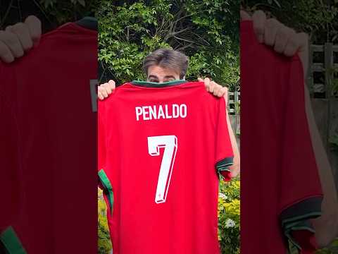 Просить футбольные команды отдать им футболки, которые им не следует продавать