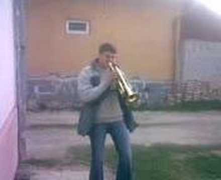 in premiera fanfara de la nadlac(milan nebunu)