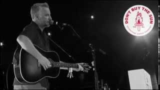 Never Buy The Sun - Billy Bragg, Live at Glastonbury 2013