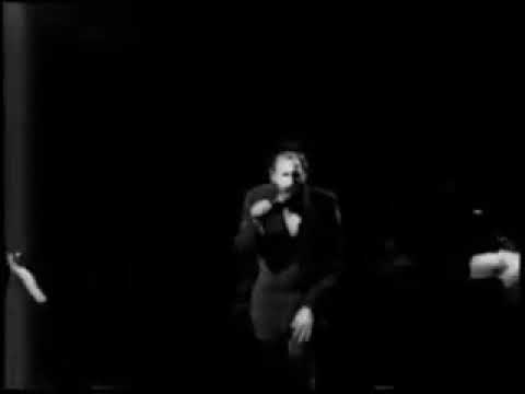 Mordechai Ben David (MBD) singing English Medley