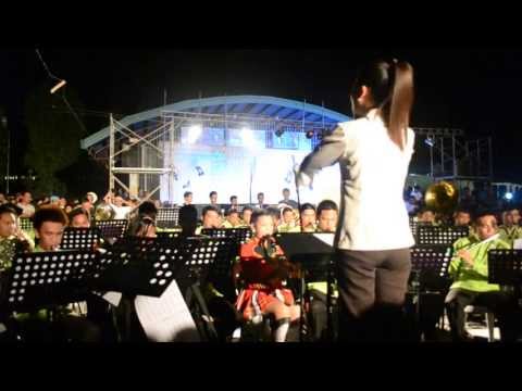 Ross Roy Overture - BAND 94 Pandacaqui