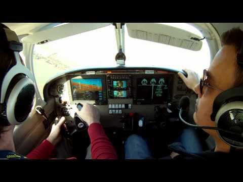 Piper Warrior III, crosswind landing, turbulence, cockpit view, training flight with instructor