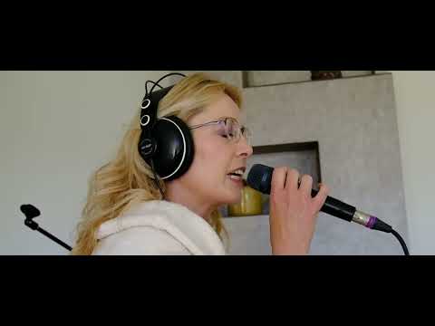 HANKA HEGEROVÁ - Noa_Eye in the sky | COVER by Hana Hegerová (Přichystalová)_VIDE