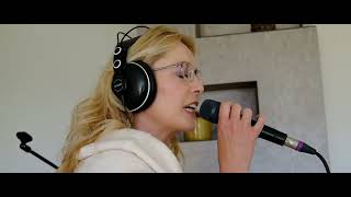 Video Noa_Eye in the sky | COVER by Hana Hegerová (Přichystalová)_VIDE