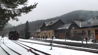 preview picture of video 'Žitavská úzkorozchodná železnice 2013 - Zittauer Schmalspurbahn - Parní lokomotiva 99 731'