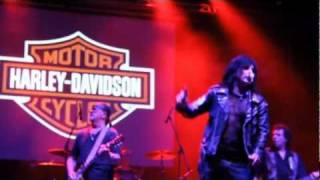 Heavy Metal Kids with Phil Lewis - 100 Skeletons, Live in Croatia