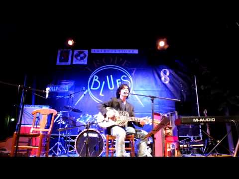JOE CHIARIELLO Rollin' & Tumblin [Tropea Blues Festival 10.9.2012]