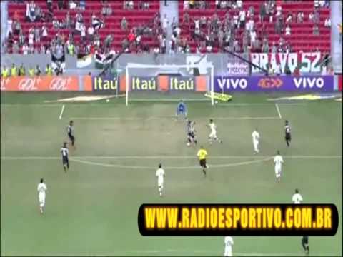 Atlético-MG 4 x 1 Fluminense - Narração: Mário Henrique Caixa ( Itatiaia ) Brasileirão - 17/05/2015
