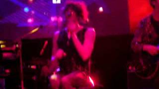 Mystery Jets - Hand Me Down (Live at Zouk)