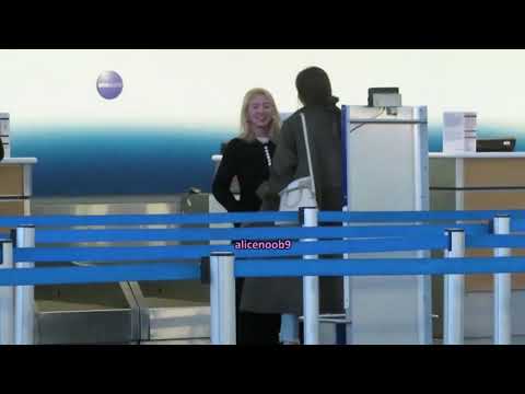190116 Hyoyeon and Yuri at JFK