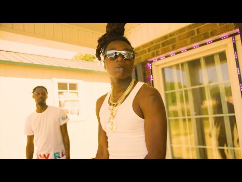 Bitch You Broke - Benji Dolla ft. Wizz