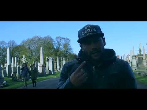 Karma Cavelli - Block The World Out