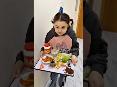 صاحبة واجب😂صارت معكم؟😂 #لبنى_الصغيرة #لبنى_حرب