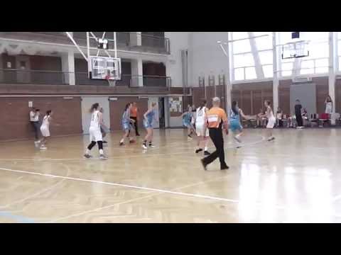 Nyíregyházi Kosársuli/A   Csata DSE/B  50 - 68