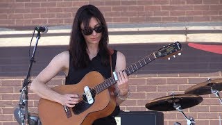 Kara Grainger - "Sky Is Falling" (Live at the 2017 Dallas International Guitar Show)