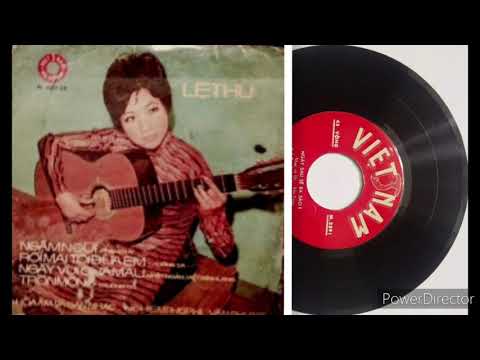 Thể hiện bởi Lệ Thu (trước 75)