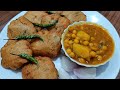 Odisha Dhenkanal Famous Urad Dal Vada With White Peas Curry Ghuguni Matar Ke Chole Recipe
