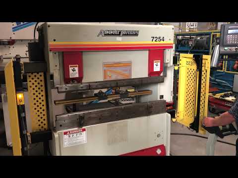Accurpress CNC Hydraulic Press Brake 25 Ton x 4' Stock #8958HP