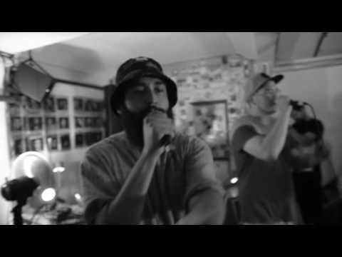 Telep Sessions // Slow Village - Kisszoba