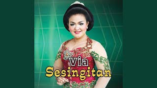 Download lagu Sesingitan mp3 Download lagu Sesingitan mp3