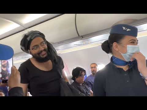 Sourav flight e uthe kichutei seat e boste chaiche na keno