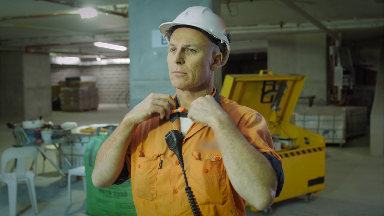 Working safely with power tools