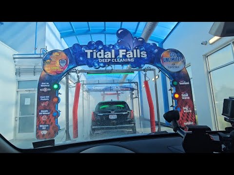 PECO/ Petit Tunnel with IDC Stealth Dryers - Splash Car Wash, Fairlawn OH