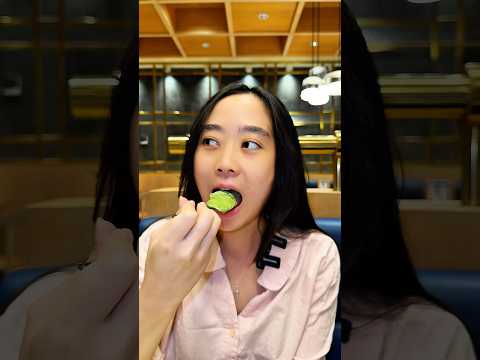 TRICK TO EATING WASABI IN ONE BITE WITHOUT REACTION!!! 🤫