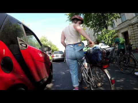 Was ist das? Ne Rad und Busspur! egal wir sind Autofahrer