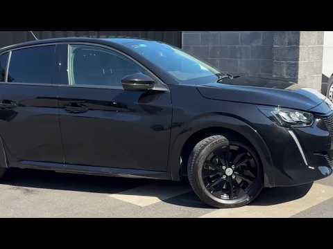 Peugeot 208 Electric 136bhp (50 kWh) Allure Black - Image 2