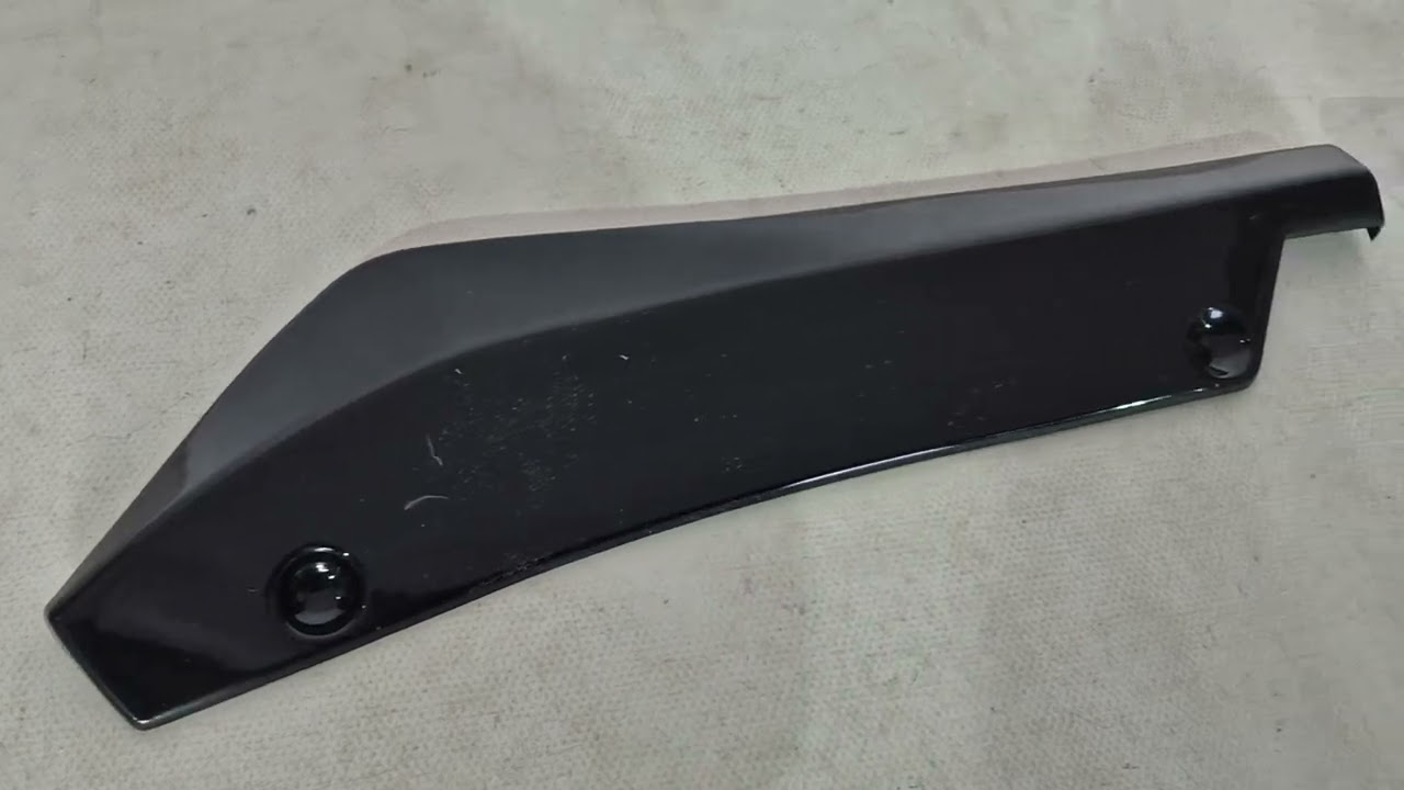 Универсальные Flap накладки на задний бампер Тип-A (2 шт, черный глянец, ABS-пластик) Video 1