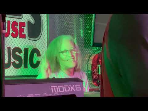 Brian Hornbuckle Band "Black Magic Woman/Oye Como Va" @ Jake's Roadhouse 1/29/2022